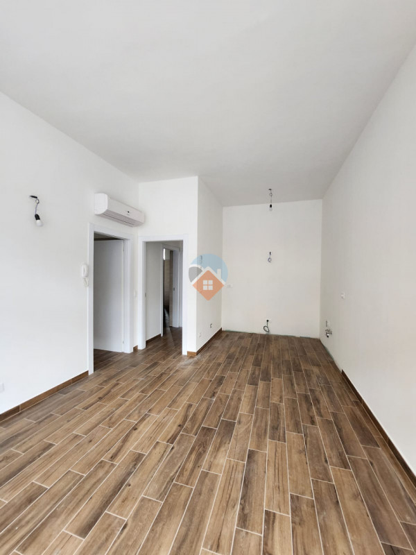 Insert alt text here