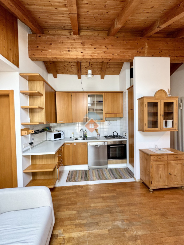 Insert alt text here