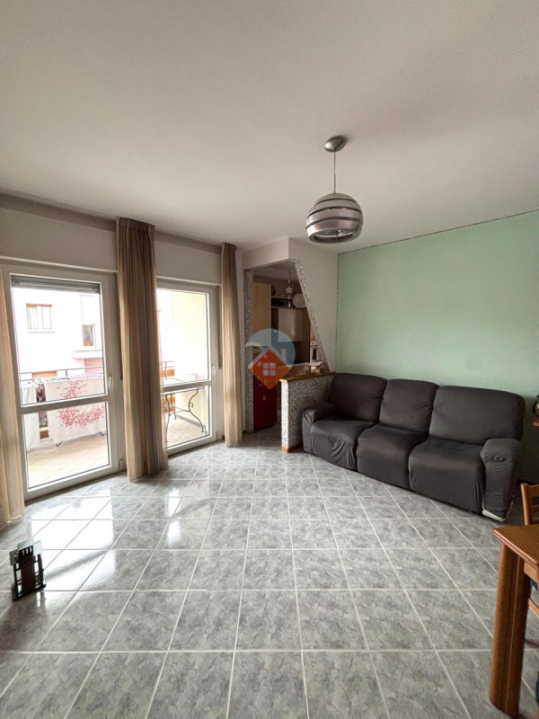 Insert alt text here