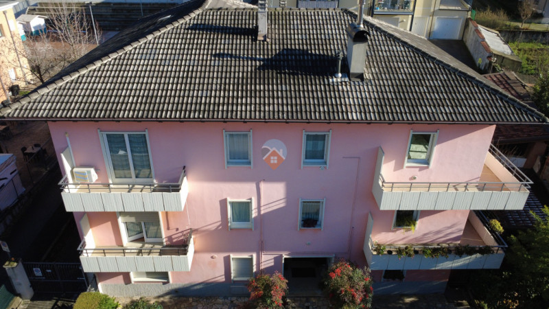 Insert alt text here