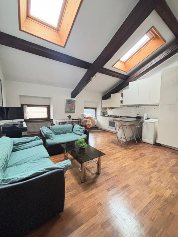 Insert alt text here